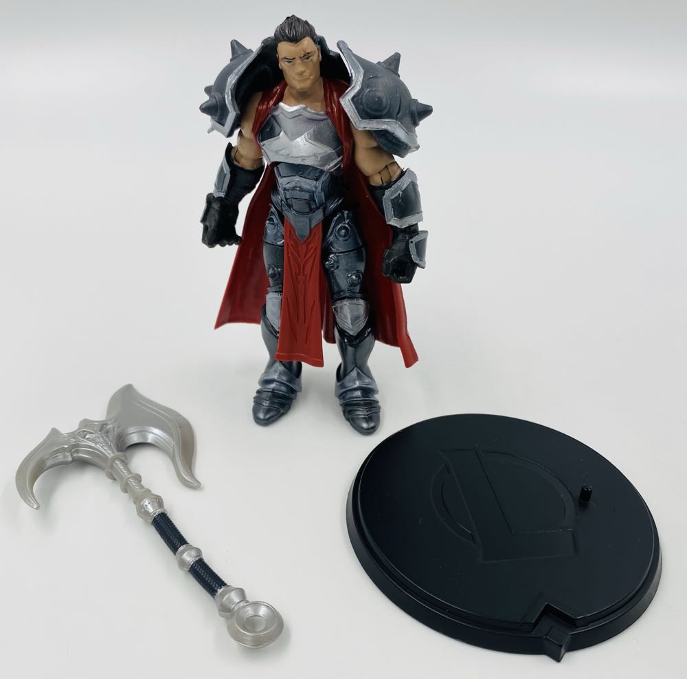 League of Legends: Darius - Spin Master (The Champion Collection) action figure collectible - Main Image 4