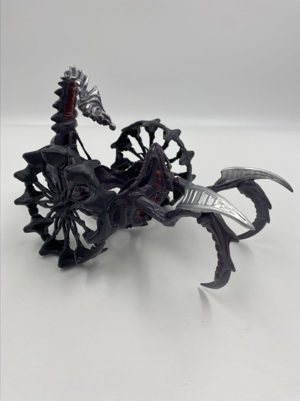 Final Faction: The Rumbler w/battle ready conversion kit - Greenbrier International (Final Faction) action figure collectible - Main Image 2