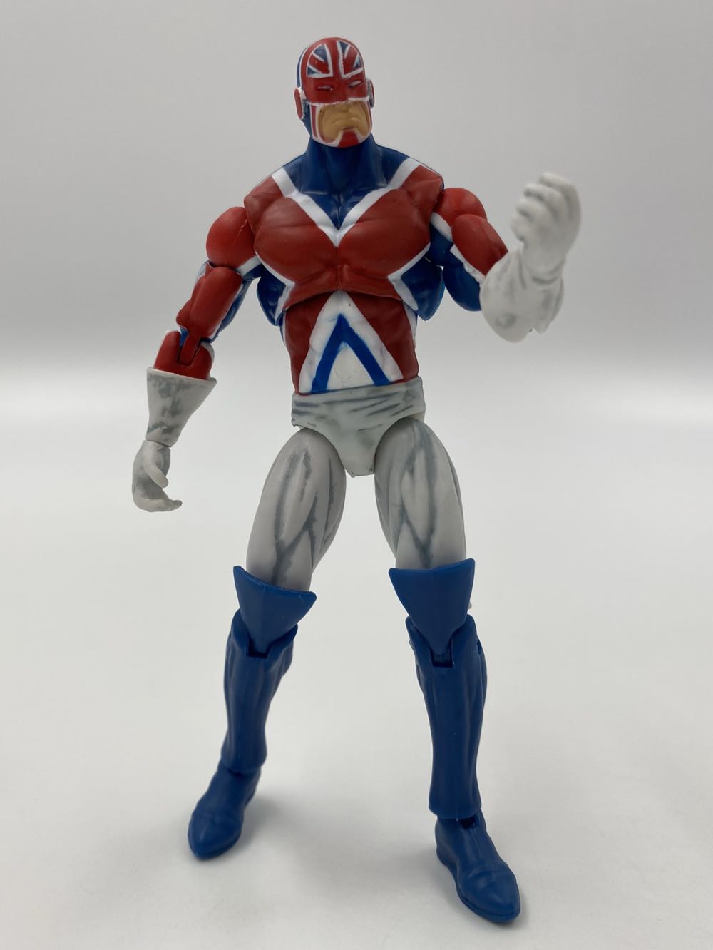 Marvel: Captain Britain - Hasbro (Marvel Universe Fury Files) action figure collectible - Main Image 4