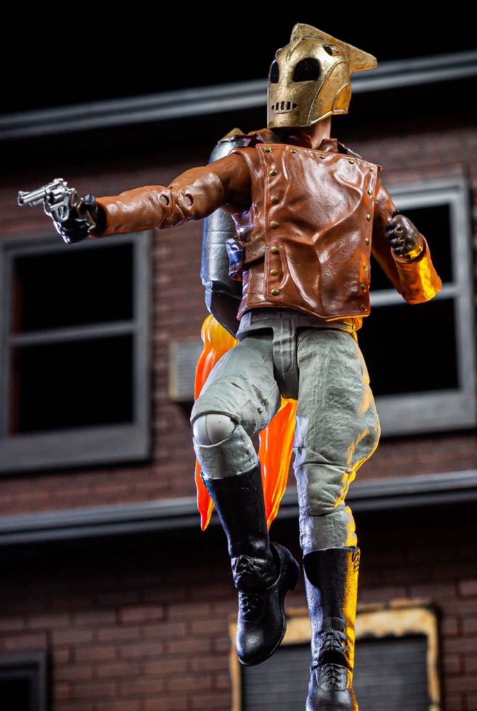 DC Collectibles Darwyn Cooke Superman Porcelain Statue