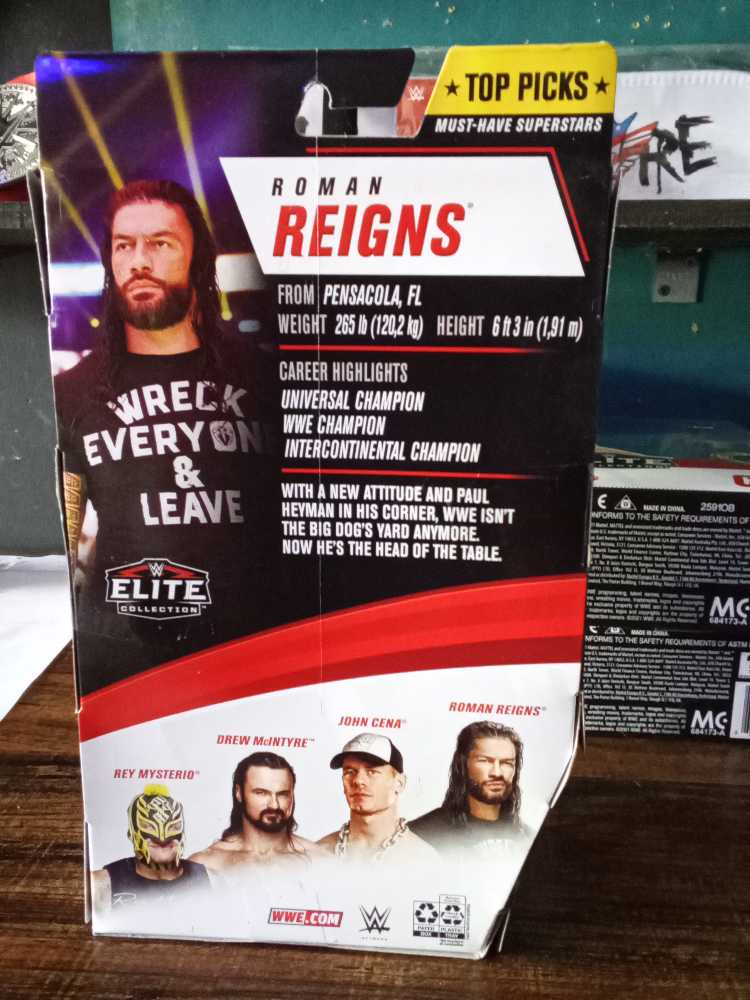 Roman Reigns (Elite Top Picks 2021 Wave 2) - Mattel Wwe (Elite - Top Picks 2021) action figure collectible [Barcode 887961922424] - Main Image 2