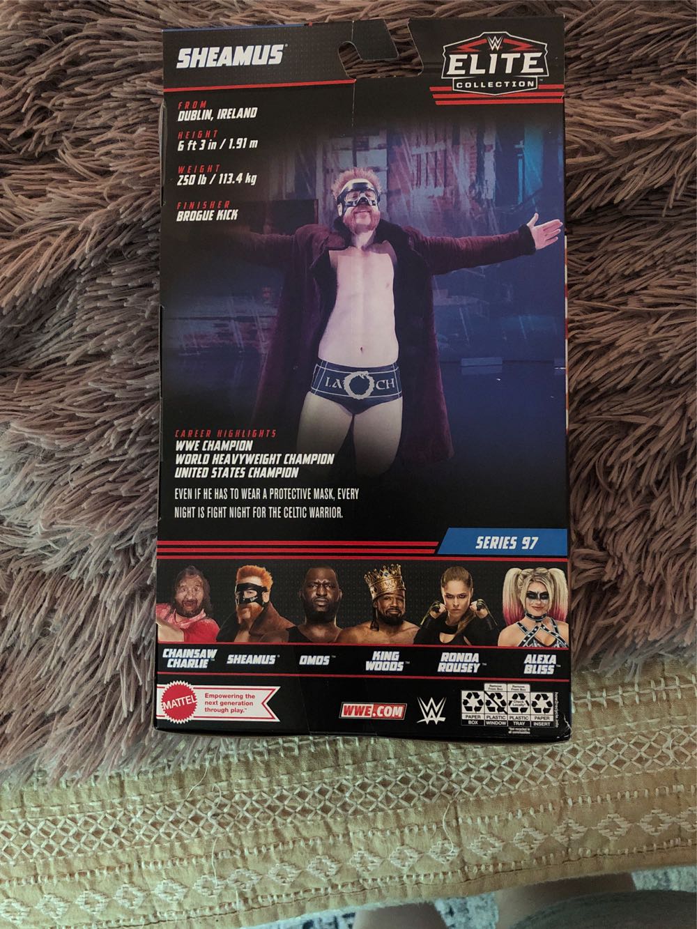 Sheamus (Elite) - Mattel (WWE Elite Collection - Series 97) action figure collectible [Barcode 194735105236] - Main Image 2