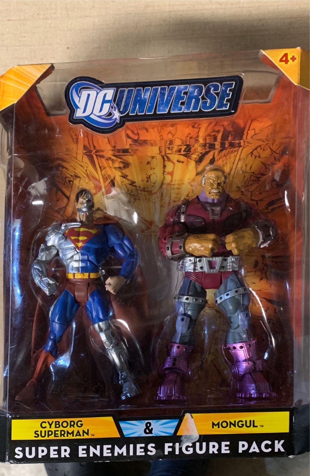 Pvt. Drake / Extra-Damaged Alien Mini Mates