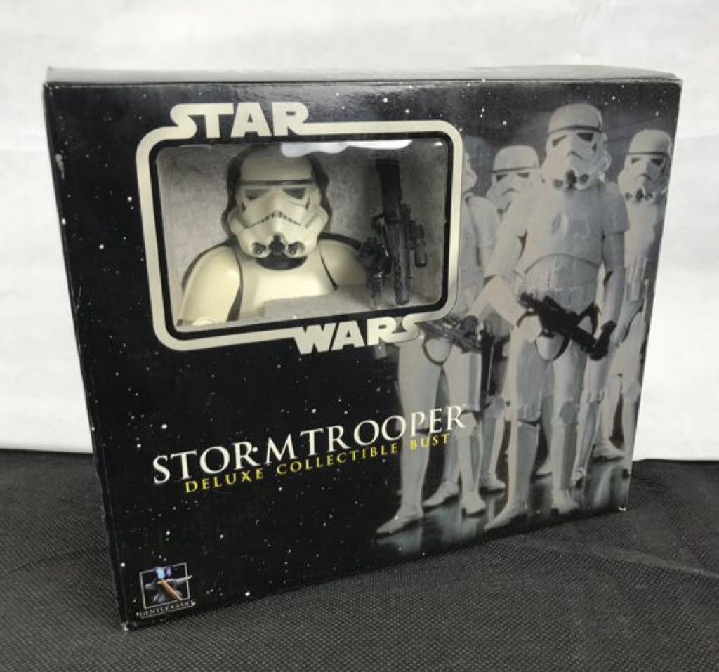 Stormtrooper Deluxe Collectible Bust - Gentle Giant LTD (Star Wars) action figure collectible [Barcode 871810000142] - Main Image 2