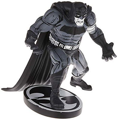 Batman Black And White Klaus Janson - DC Collectibles (DC Comics) action figure collectible [Barcode 761941355405] - Main Image 2