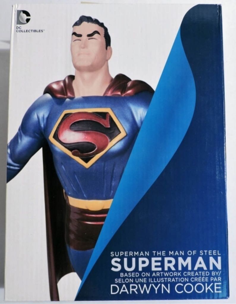 DC Collectibles Darwyn Cooke Superman Porcelain Statue - DC Collectibles (DC Designer Series) action figure collectible [Barcode 761941333540] - Main Image 2