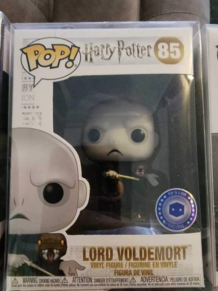 Bandai S.H. Monsterarts - Moguera