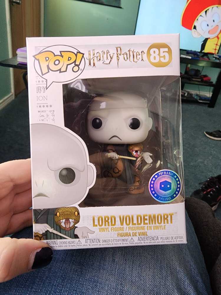 Harry Potter 85 Voldemort Waith Nagini Exclusive Vinyl Figure  action figure collectible [Barcode 889698406178] - Main Image 2