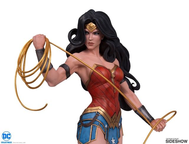 Wonder Woman - DC Collectibles (DC Cover Girls by Joëlle Jones) action figure collectible [Barcode 761941355597] - Main Image 2