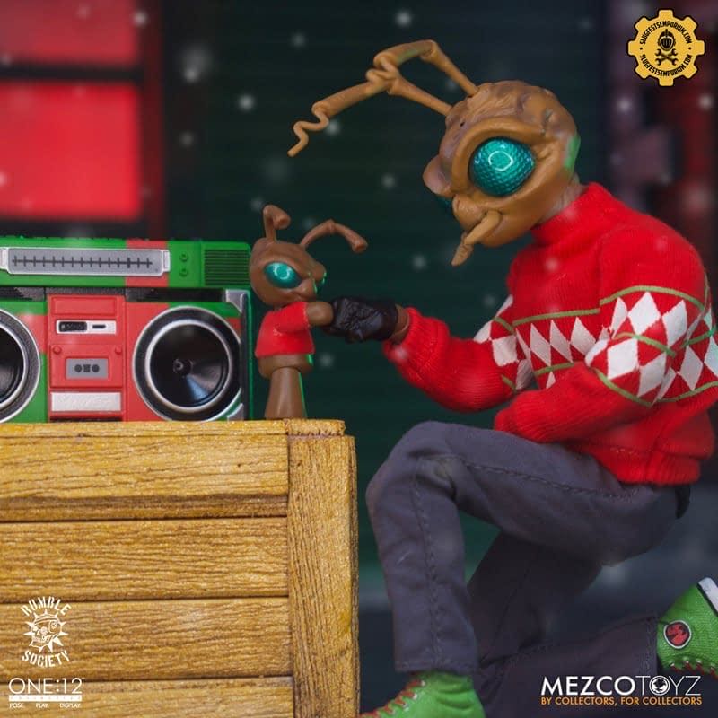 Mezco - One:12 Collective - Rumble Society - Holiday Gomez - Mezco Toyz (One:12 Collective - Rumble Society) action figure collectible - Main Image 4