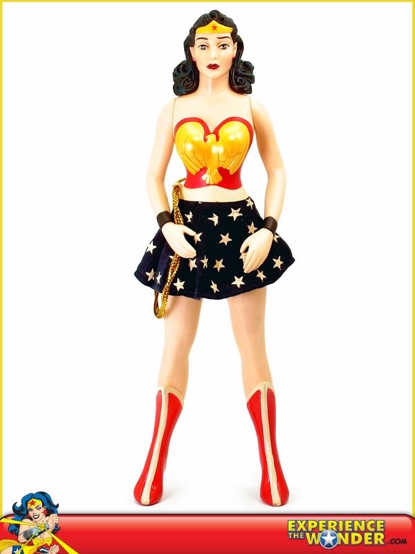 Masterpiece Edition - Chronicle Books (Golden Age) action figure collectible - Main Image 2