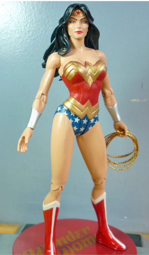 Wonder Woman - DC Direct (Series 1) action figure collectible - Main Image 2