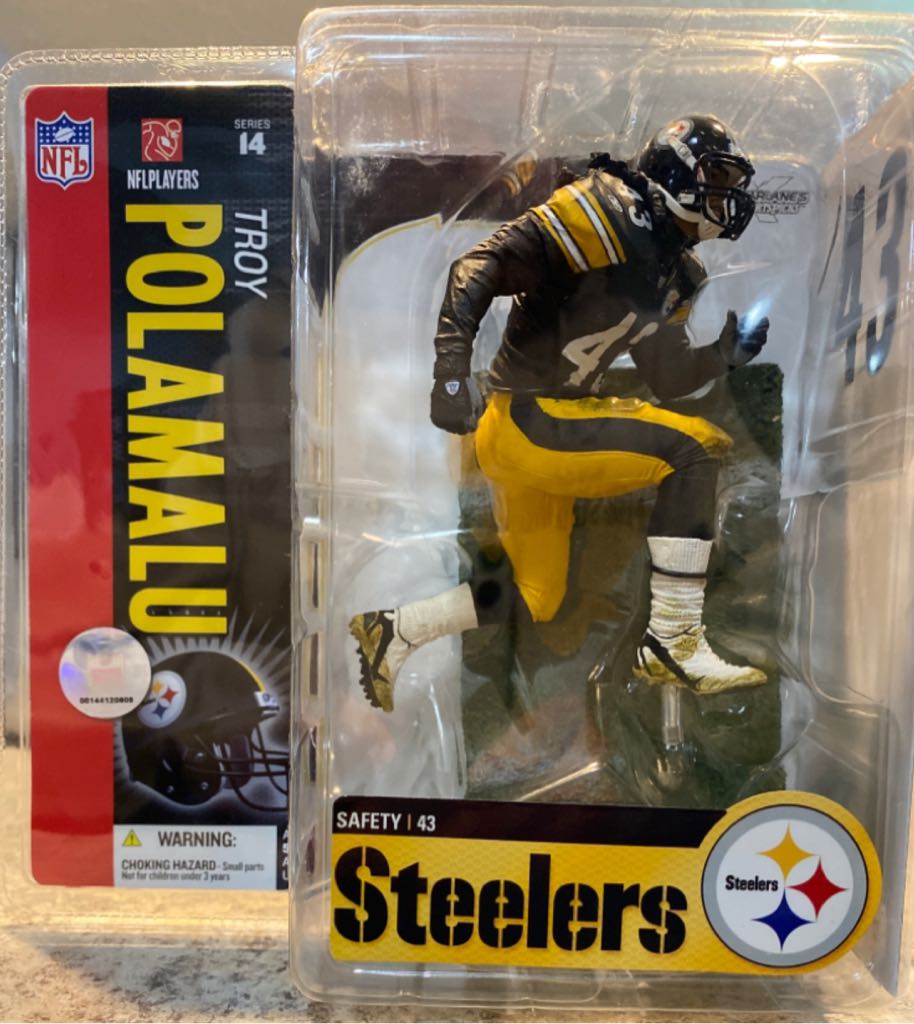 Troy Polamalu  (Mcfarlane Football) action figure collectible [Barcode 860000101288] - Main Image 1