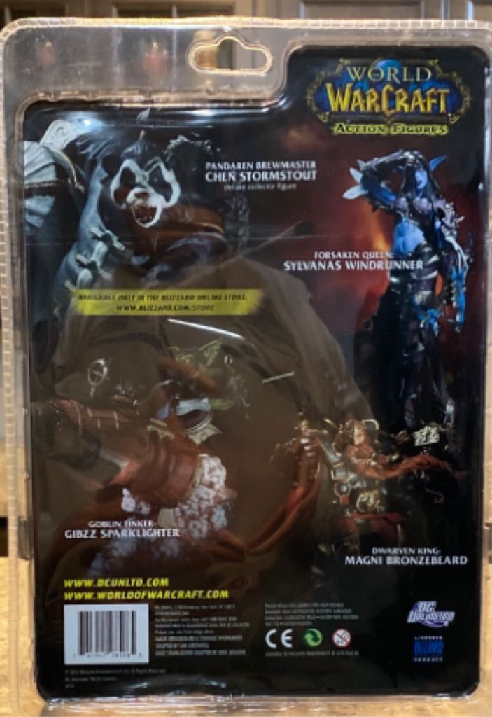 Sylvanas Windrunner - Dimond Comics Distributors (World Of Warcraft) action figure collectible [Barcode 761941285085] - Main Image 2