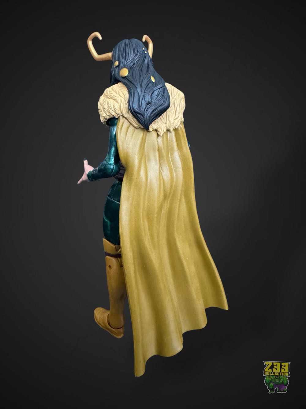 Marvel Legends (2011-????) (TRUB11x02) Lady Loki - Hasbro (Marvel Legends Toys R Us Exclusive) action figure collectible - Main Image 3