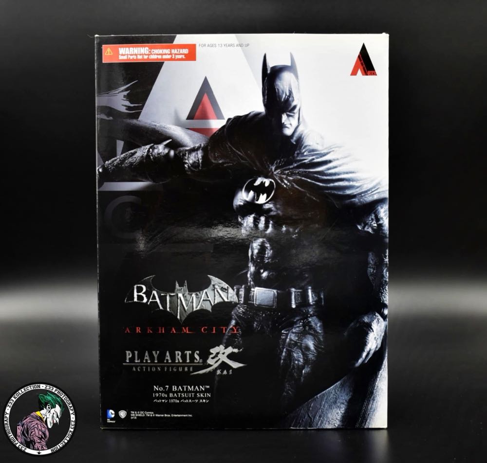 Play Arts Kai (BACx07) Batman - Play Arts Kai (Batman Arkham City) action figure collectible - Main Image 4