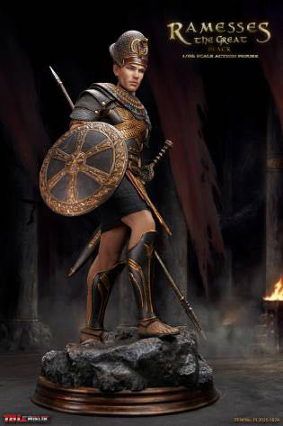 E5361 Jarek Yeager & Bucket (R1-J5)