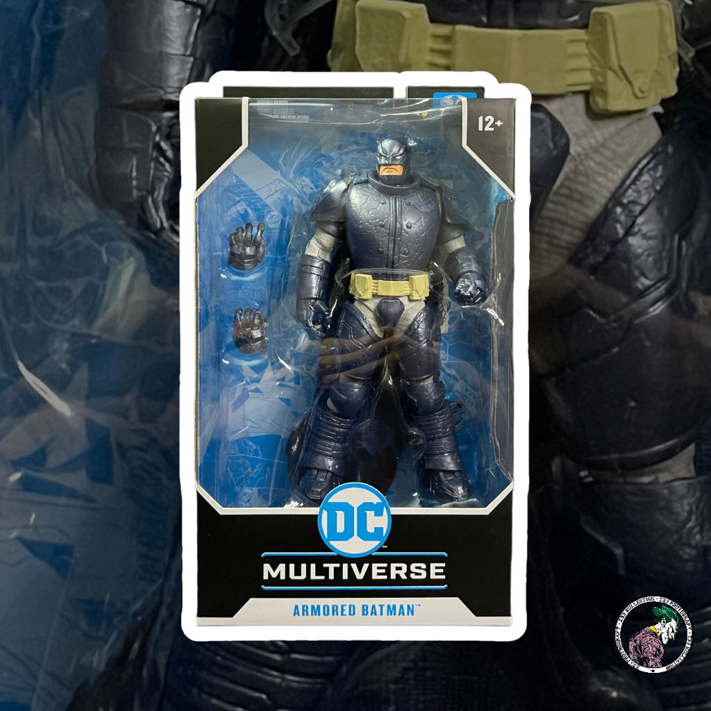 DC Multiverse (2021) (05x10B) Armored Batman - McFarlane Toys (The Dark Knight Returns) action figure collectible - Main Image 2