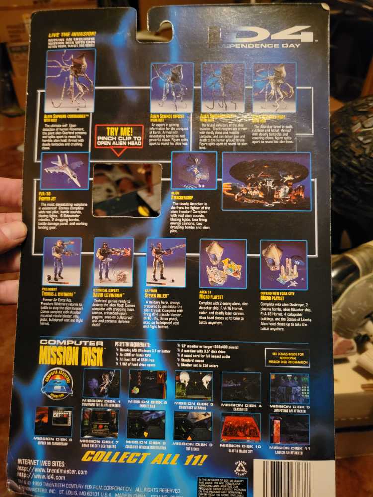 Alien Shocktrooper - Trendmasters (ID4 Independence Day) action figure collectible [Barcode 096882063677] - Main Image 3