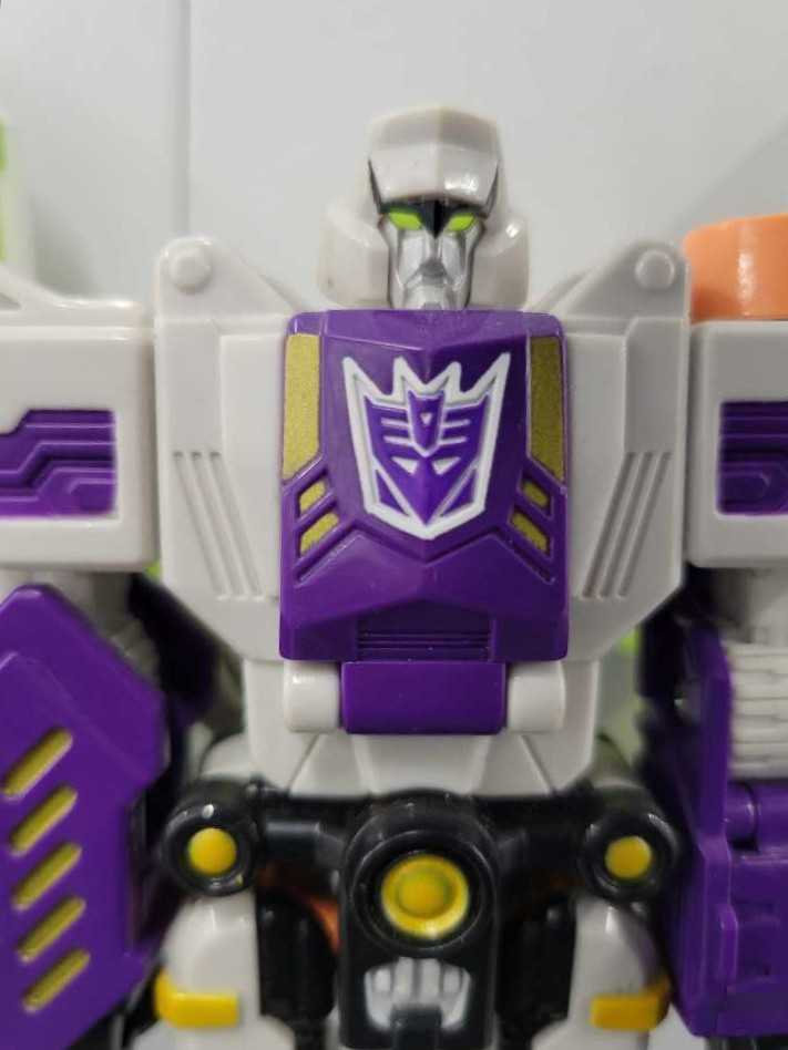 Mcfarlane Toys Warhammer 40000 Megafig Ogryn Darktideap