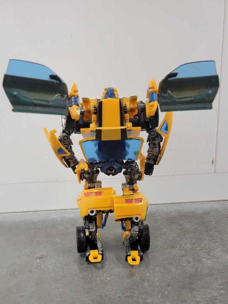 Bumblebee Evolution Of A Hero Concept Camero Target - Hasbro (Movie) action figure collectible - Main Image 4