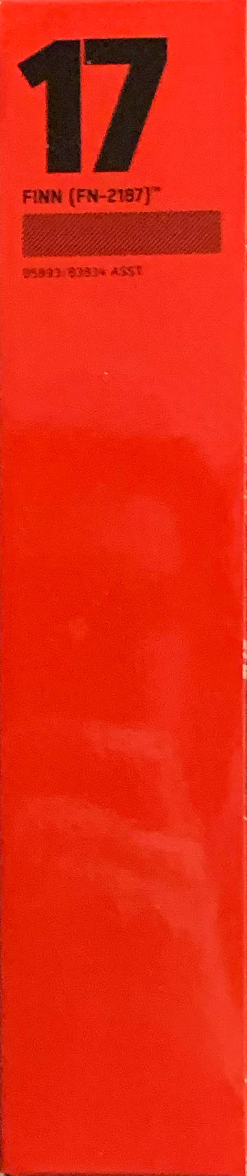 Red Box # 17 Finn (FN-2187) - Disney / Hasbro (Star Wars: The Black Series) action figure collectible [Barcode 630509394449] - Main Image 3