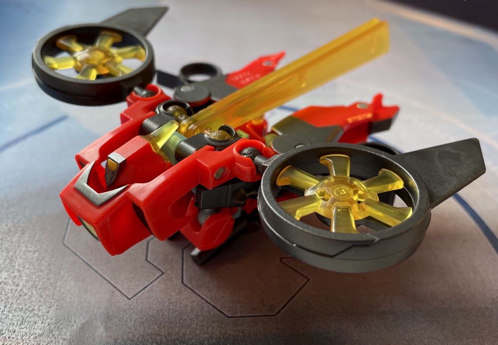 Terran Twitch - Hasbro (Transformers) action figure collectible [Barcode 5010994183301] - Main Image 2