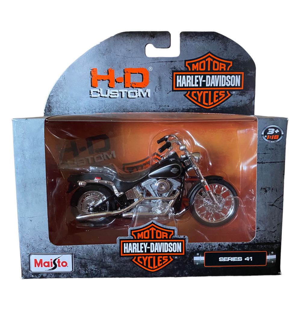 Harley Davidson: 1966 FLH Electra Glide - Maisto (H-D Custom) action figure collectible - Main Image 2