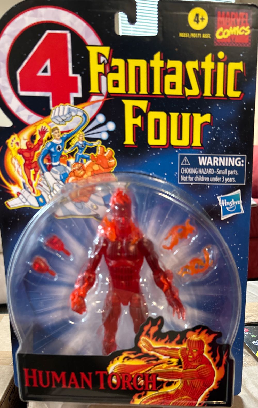 Human Torch - Hasbro (Marvel Legends Retro Fantastic Four Series) action figure collectible [Barcode 5010993842544] - Main Image 3