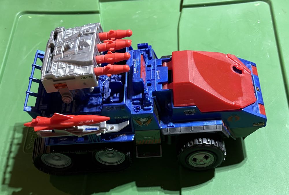 Cobra Basilisk - Hasbro - G.I. Joe (G I Joe 50th Anniversary) action figure collectible [Barcode 630509374236] - Main Image 3