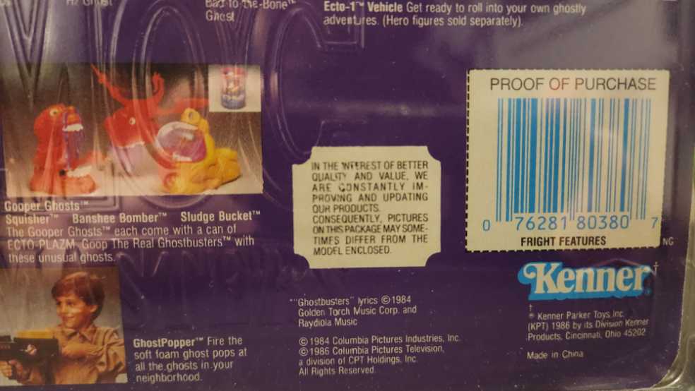 Ghostbusters Ray Stantz Fright Features - Kenner (The Real Ghostbusters) action figure collectible [Barcode 076281803807] - Main Image 4