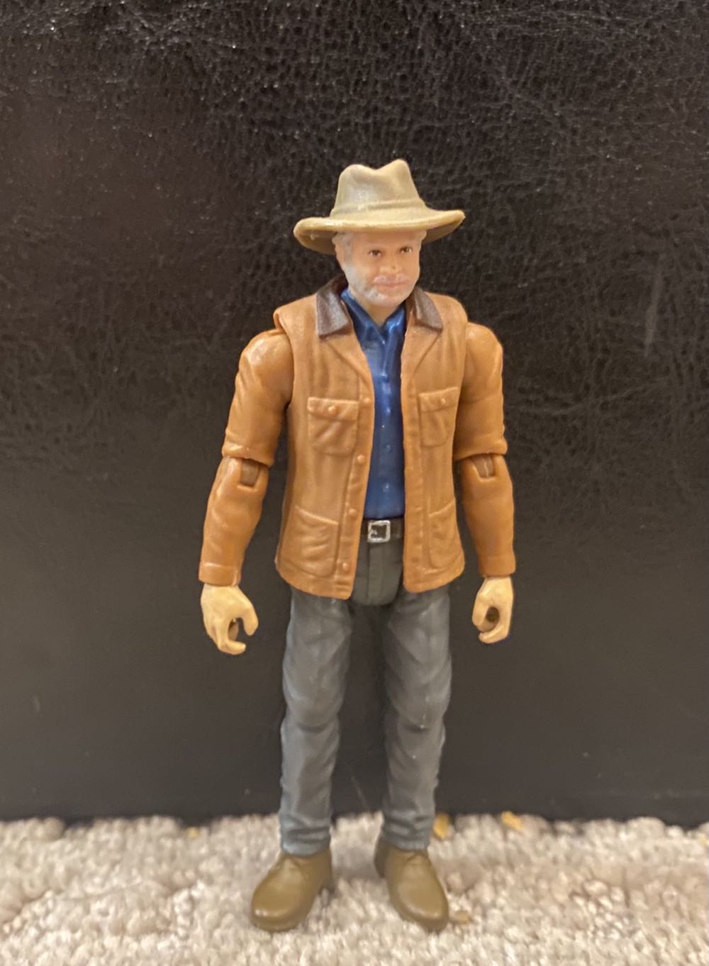 Dr Alan Grant & Dimetrodon - Mattel (Jurassic World Dominion) action figure collectible - Main Image 3