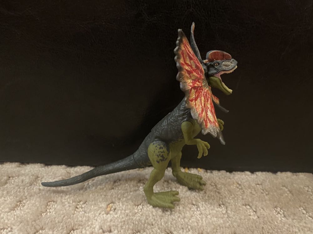 Claire & Dilophosaurus - Mattel (Jurassic World Dominion) action figure collectible - Main Image 2