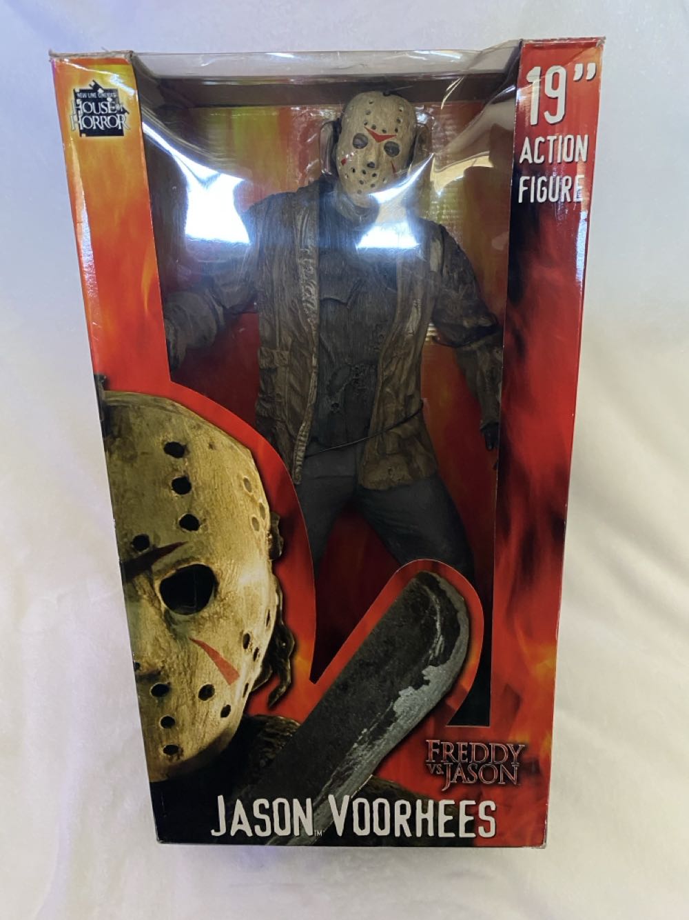 Jason Voorhees 19” (Freddy vs. Jason) - Neca (Freddy Vs Jason) action figure collectible [Barcode 634482397015] - Main Image 3