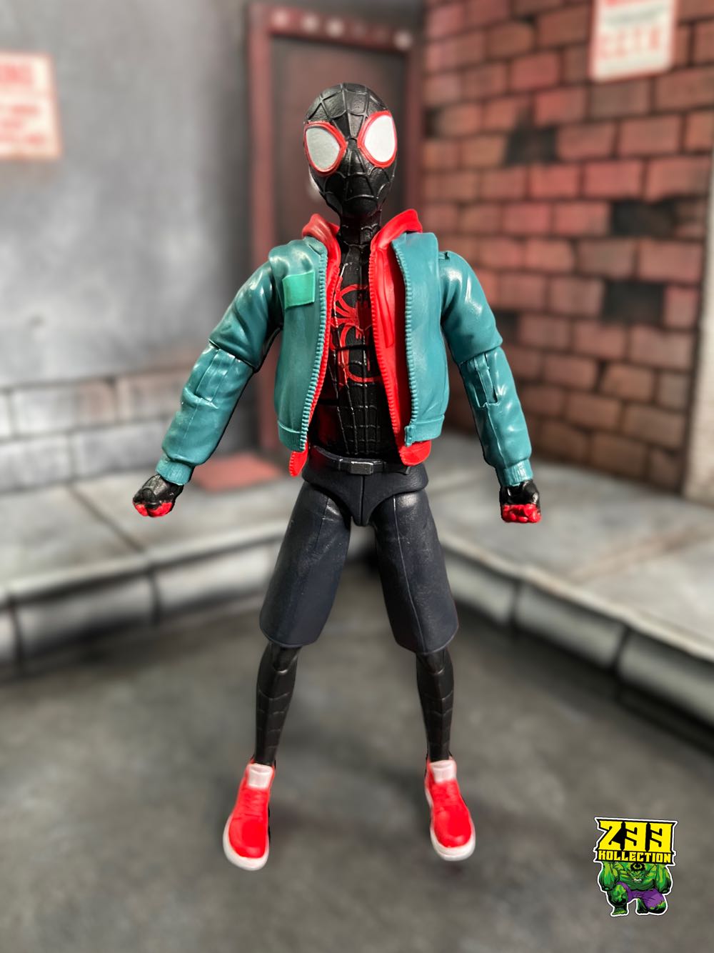 Marvel Legends (2011-????) (58x01) Spider-Man - Hasbro (Marvel Legends Stilt-Man Series) action figure collectible - Main Image 2
