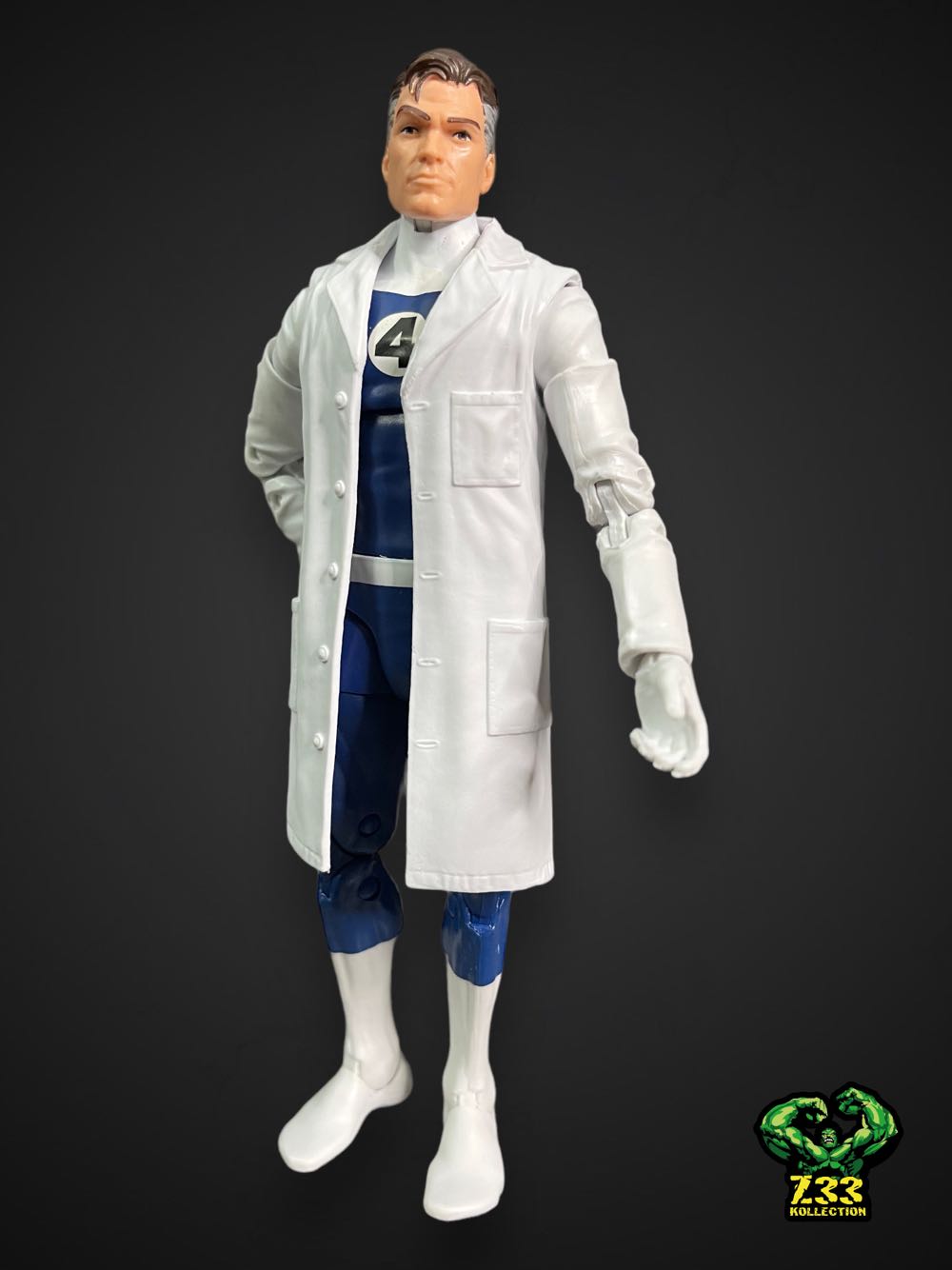 Marvel Legends (2011-????) (Retro05x04) Mr. Fantastic - Hasbro (Marvel Legends Retro Fantastic Four) action figure collectible - Main Image 2
