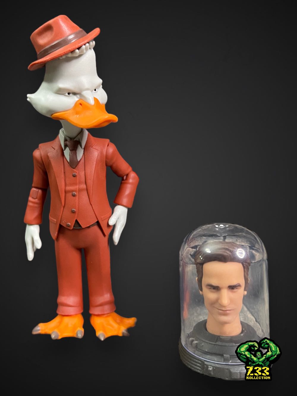 Marvel Legends (2011-????) (74x04) Howsrd The Duck - Hasbro (Marvel Legends Khonshu Series) action figure collectible - Main Image 2