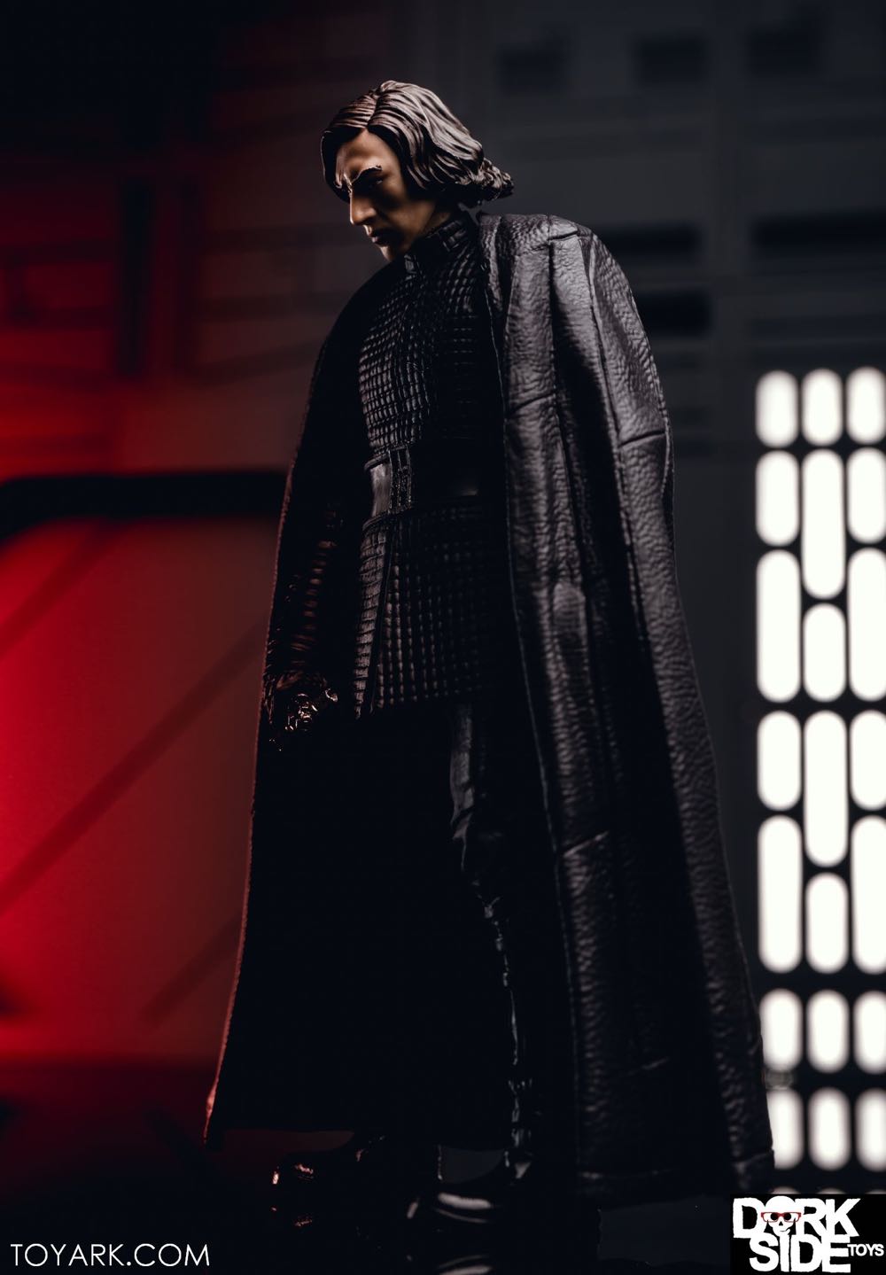 TLJ: Kylo Ren - Hasbro (Star Wars) action figure collectible - Main Image 3