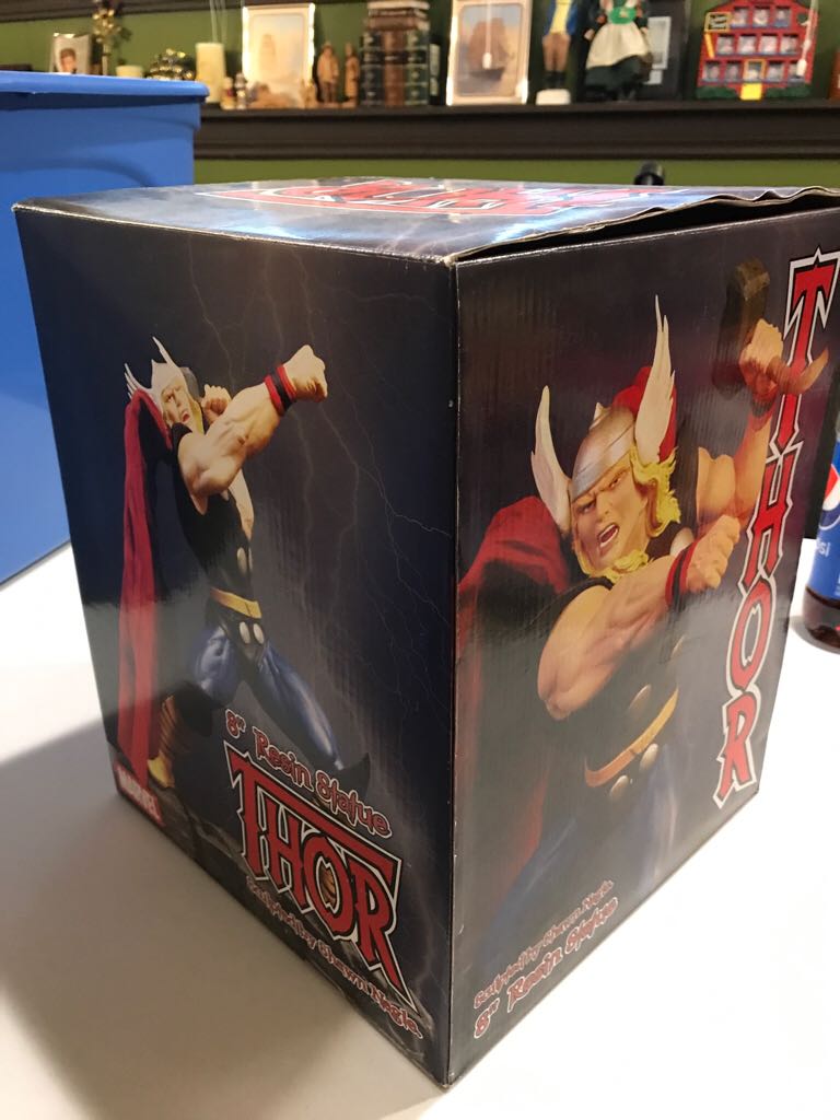 Thor 8” Resin Statue  action figure collectible [Barcode 699788201572] - Main Image 2