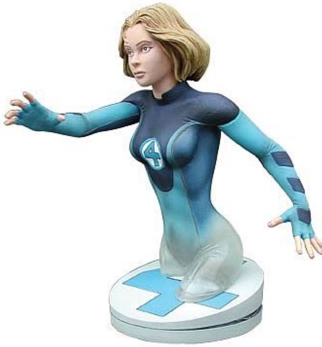 Ultimate invisible woman: Sue Storm Bust  action figure collectible [Barcode 699788211113] - Main Image 2