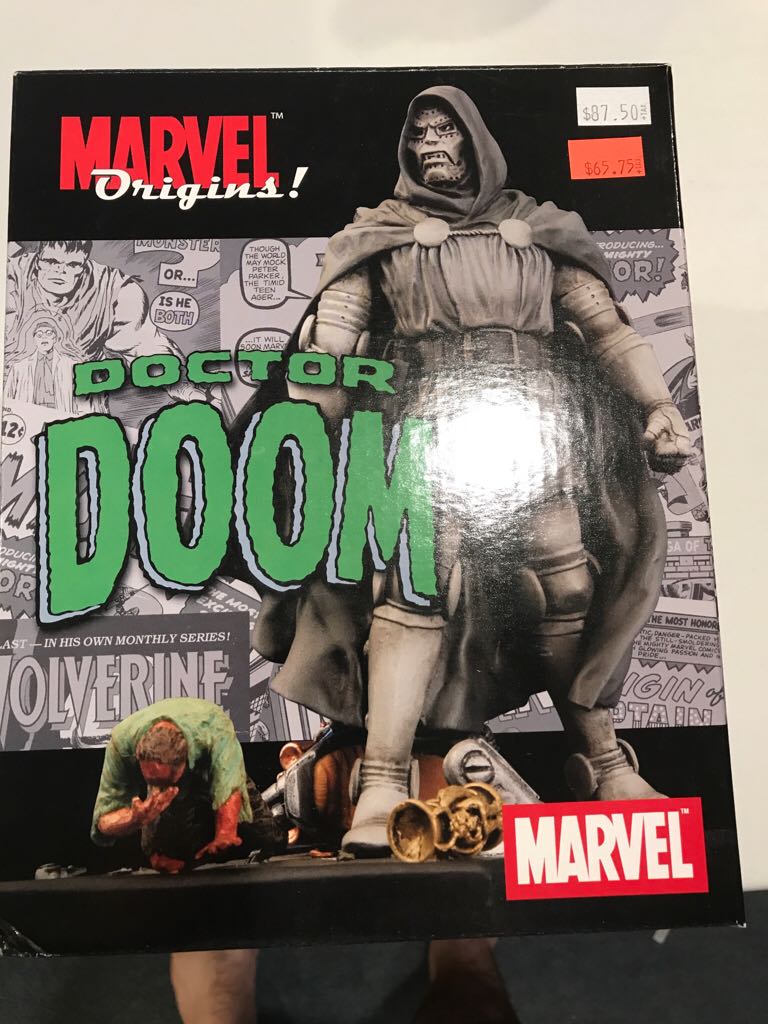 Marvel Origins Dr. Doom Statue  action figure collectible [Barcode 699788213520] - Main Image 1