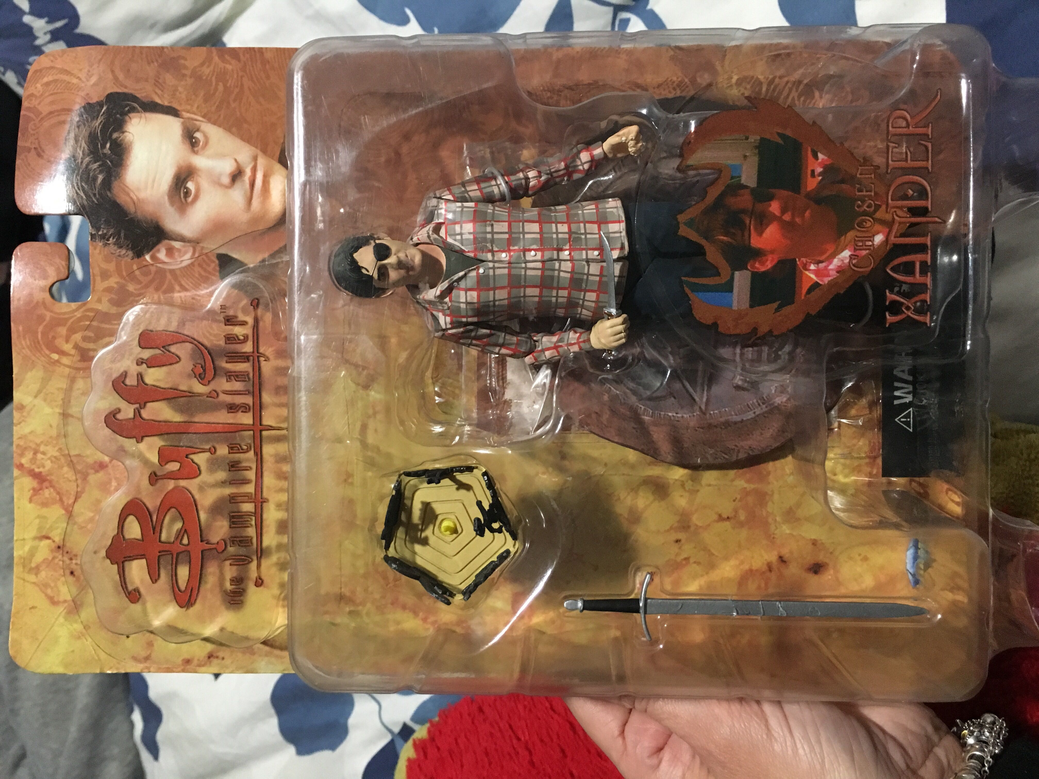Buffy the Vampire Slayer action figure: Chosen Xander  action figure collectible [Barcode 699788606278] - Main Image 3