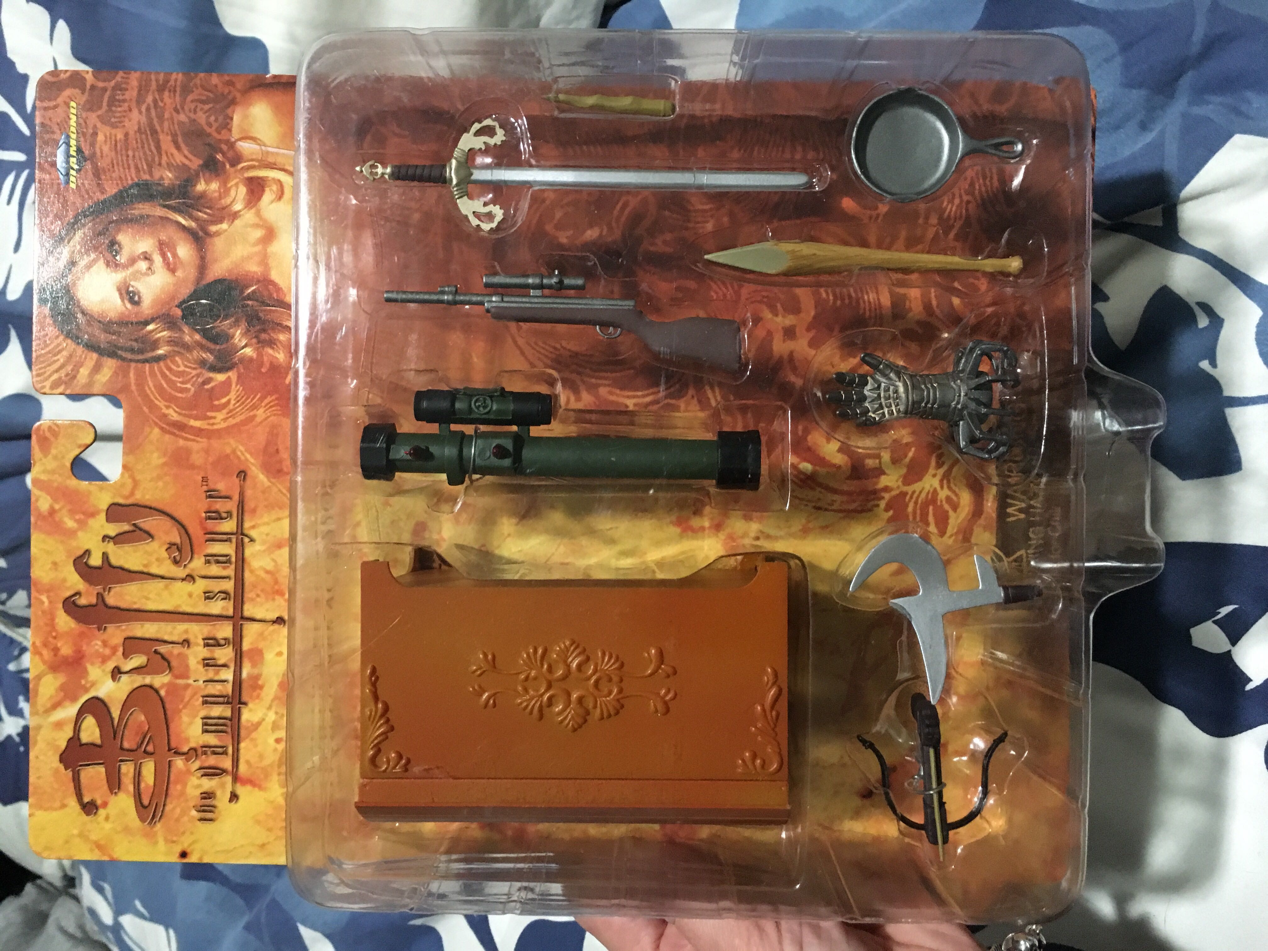 Buffy the Vampire Slayer action figure accessory pack: Weapons pack  action figure collectible [Barcode 699788606735] - Main Image 3