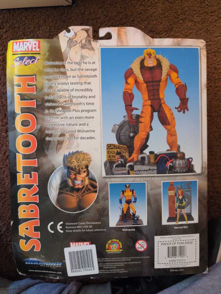 Sabertooth - Diamond Select (Marvel Select) action figure collectible [Barcode 699788719916] - Main Image 3