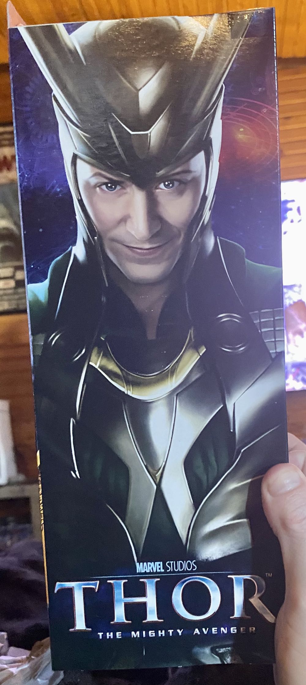Loki - Diamond Select: MCU (MCU) action figure collectible [Barcode 699788721599] - Main Image 3