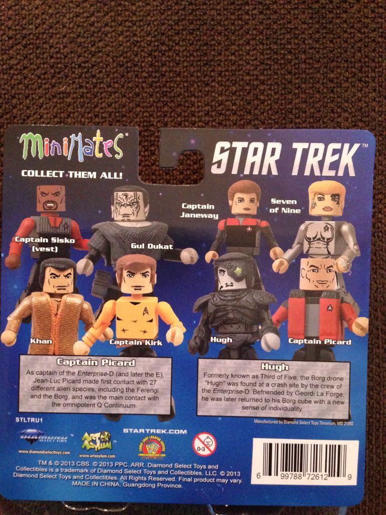 Captain Picard & Hugh - Diamond Select Toys (Star Trek) action figure collectible [Barcode 699788726129] - Main Image 2