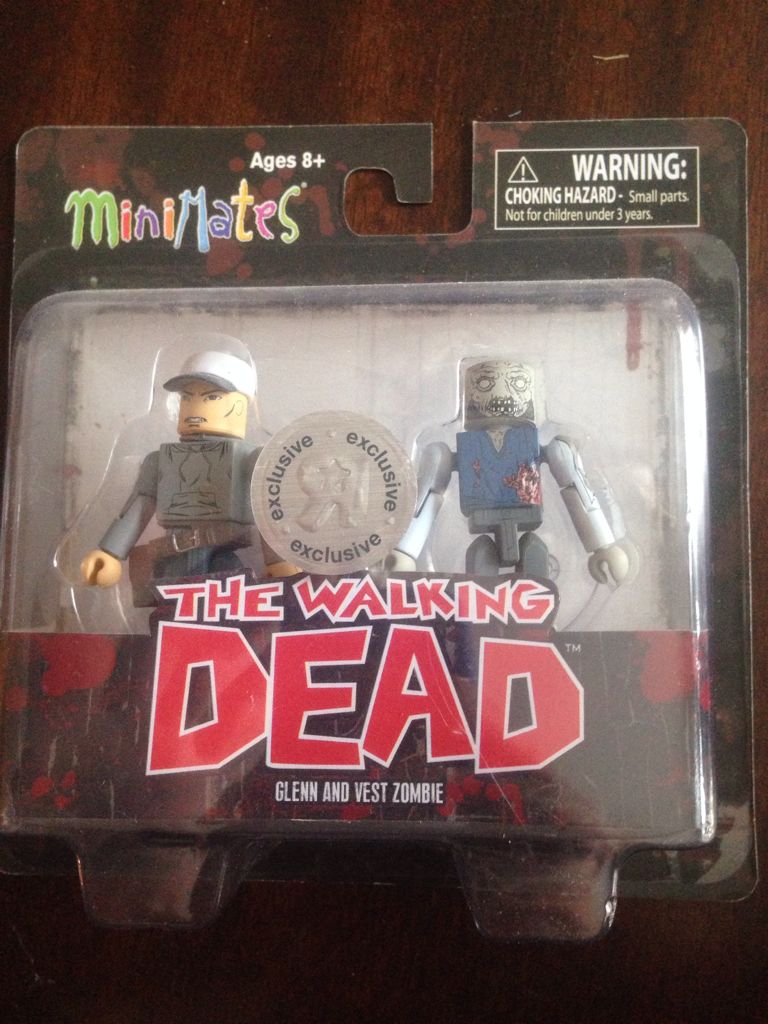 The Walking Dead Minimates: Glenn And Vest Zombie - Diamond Select Toys (The Walking Dead Minimates) action figure collectible [Barcode 699788726341] - Main Image 1