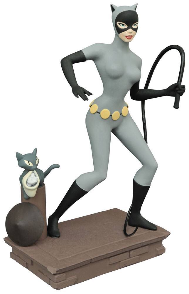 Catwoman - Dialond Selections (Femme Fatales) action figure collectible [Barcode 699788813317] - Main Image 2