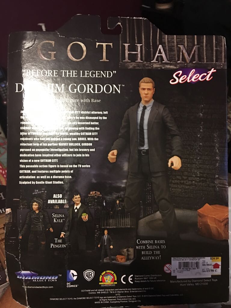 Gotham - Jim Gordon - Diamond Select Toys (DC Comics, Batman, Gotham, TV Series,) action figure collectible [Barcode 699788813850] - Main Image 2