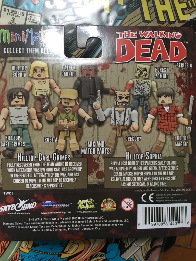 The Walking Dead: Hilltop Carl & Sophia - Art Asylum (The Walking Dead) action figure collectible [Barcode 699788814406] - Main Image 2